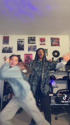 This went downhill so fast ♿️♿️♿️♿️♿️♿️ | isabela merced