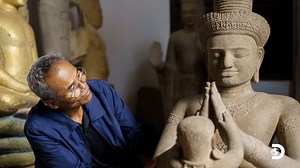 Bringing stolen statues home to Cambodia 🇰🇭 📺 #ExpeditionUnknown ⏱ New Wednesdays at 9p ET on #Discovery | Expedition Unknown