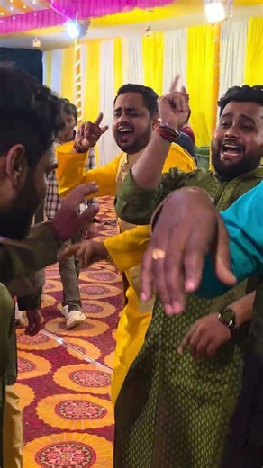 Rishav Sir ka khatarnak wala dance #surajsirkishadi #malviyaacademy