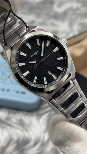 Fossil Everett FS5821: Timeless Elegance in Watches