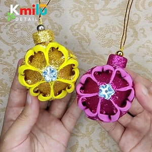 🎄🔴 How to make your own Christmas spheres very easy 🔴🎄 Materials: - Foami - Golden cord -Beads Measures: - 5 cm x 5 cm (6 units) - Radius 1 cm (2 units) - 5cm x 4cm - 2cm x 7cm | Manualidades KMiLu