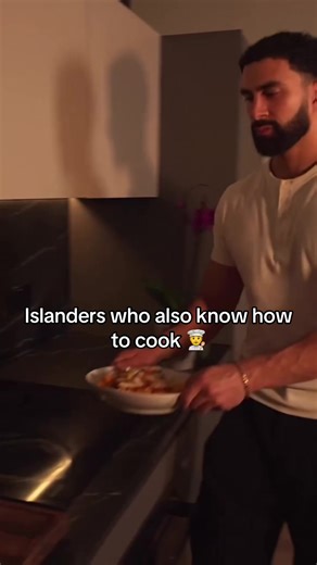 Is it getting hot in here or has someone whacked the oven up to 200 degrees? These Love Island stars not only look sizzling in swimwear, they can COOK. And the way to our hearts is definitely via spaghetti rather than Speedos. Have we missed any out? Let us know in the comments below and we'll make a part two... #cooking #loveisland #chef #cookingtiktok