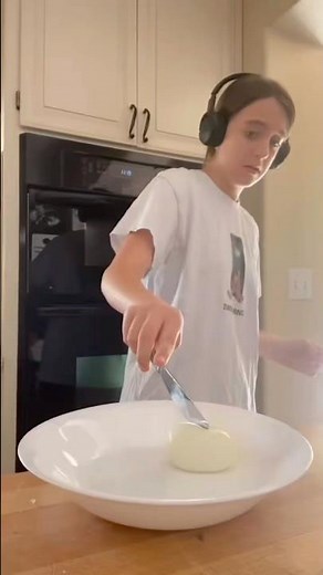 MAKE EXPLODING EGGS‼️