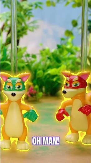 swiper clones himself! 🦊 | Dora toys #shorts