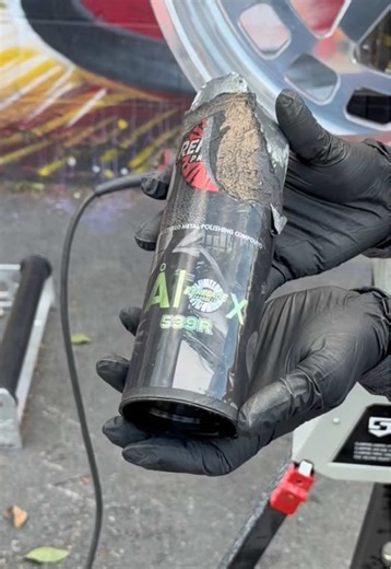 Effective Metal Polishing with 539R Compound