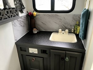 RV Wet Bath vs Dry Bath Comparison: Which Is Better?