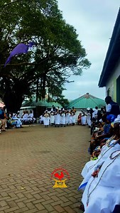 📹✨ La Homowo 2025 – Ataa Leads the Kple Dance ✨ Once again, La Kpã Woyoo Yemoley Anangfio (Ataa) took the lead as she and the Woyei performed the sacred Kple dance in perfect unison. With Ataa in front, every movement reflected harmony, discipline, and the enduring beauty of La’s traditions. #LaHomowo2025 #Kpleshwɛmo #LaKpãWoyoo #Ataa #LaDadekotoponTV 📌 Kindly seek approval before reposting our content or remember to credit La Dadekotopon TV. | La Dadekotopon tv