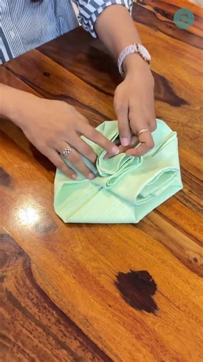 Easy Towel Folding Idea | Chocolate Basket Fold 🍫 | Arrange It All