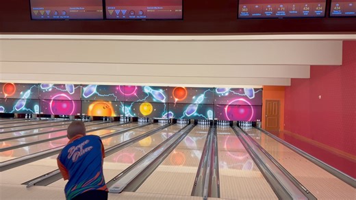 We have another highlight from the Bowlers Journal Championships! Bryce Oliver of Cuyahoga Falls, Ohio, connected for 300 in Game 1 of his set at the South Point Bowling Center. Nicely done! The two-time NCBCA first-team All-American at Pikeville added 193 and 217 for a 710 series. #USBCOpen #USBCTradition #SouthPointLV | USBC- Open Championships