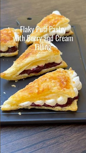 These Puff Pastry Triangles Are Always a Hit!