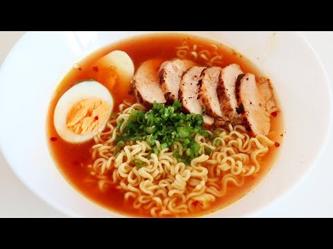 EASY SPICY CHICKEN RAMEN RECIPE READY IN 10 MINUTES!