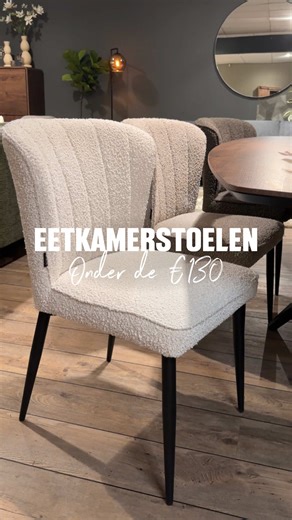 Op zoek naar betaalbare eetkamerstoelen? 🪑 In deze video laten we een aantal van onze favoriete budget proof eetkamerstoelen zien! ✨ En wat deze modellen extra fijn maakt: ze combineren goede kwaliteit met comfort, waardoor je voor een mooie prijs ook écht lekker zit. 🤩 #eetkamerstoelen #wonen #interieur #budgetfriendly #budgetfriendlyhomedecor