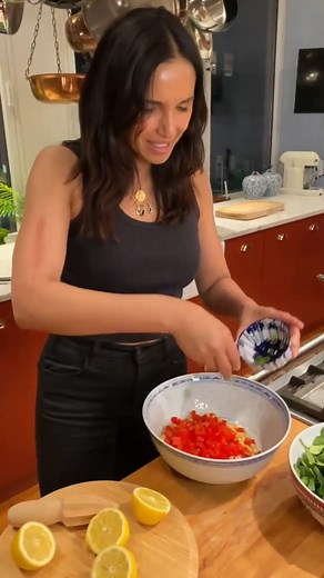 Padma Lakshmi on Instagram: "Back by popular demand ✨ these chickpea spinach tapas are super easy but packed with flavor, much like my white bean feta pasta from last week! It’s full of protein but tastes like a party. #tapas #recipes"