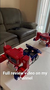 Double Optimus Prime Transform!!! #optimusprime #transformers #autobots #robosen #shorts