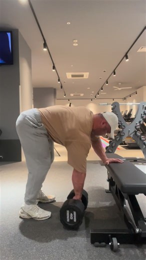 shin kodama on Instagram: "Dead stop. No momentum. No excuses. 毎回止める 反動なし、言い訳なし WHY FIRST. ALWAYS. #ifbbpro #classicphysique"