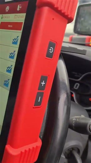 The only man for Renault Trafic Check Injection & Anti-Pollution System Fault Repairs