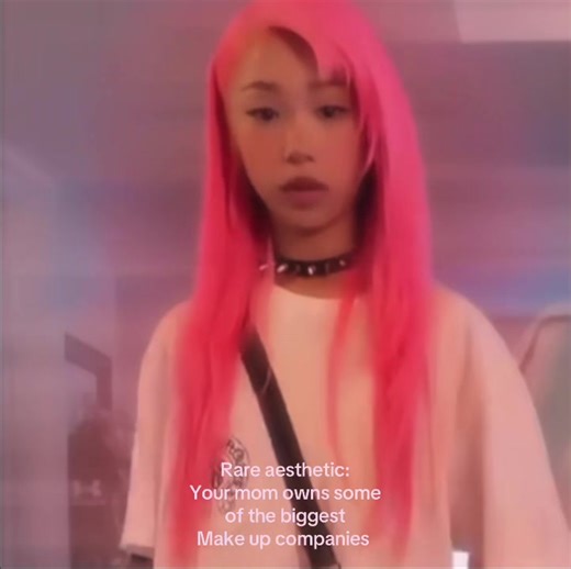 Leah Ruby's Mom: Behind the Glamorous Makeup Brands