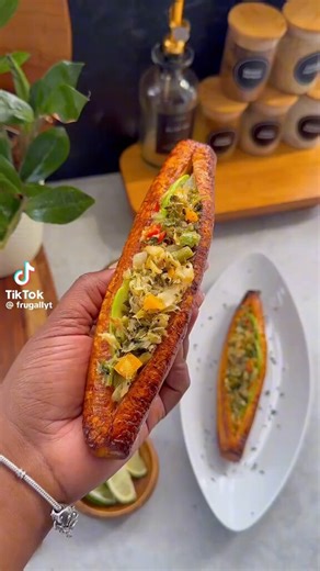 Callaloo an saltfish plantain boat dem 🌱🐟🍌Yuh haffi get creative when yuh a cook up good good food like dis. Full a flavor, full a vibes, an mek wid love. Hope unu enjoy every likkle bite 😋🔥 #tastejamaica 🤤🇯🇲