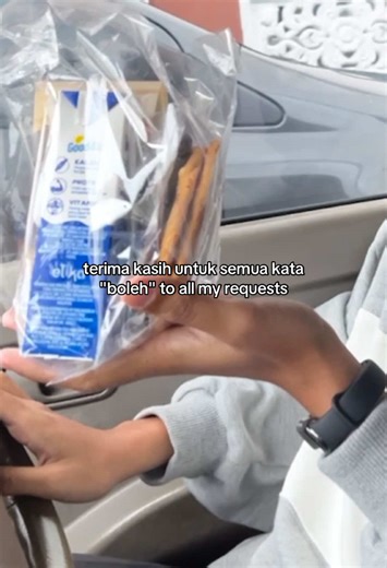 ni je yang sempat record but actually he did A LOT for me! 🙂↕️ #happier