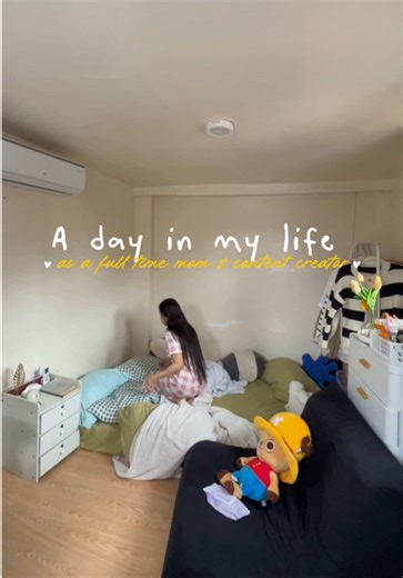 A Day in My Life as a Full-Time Mom and Content Creator