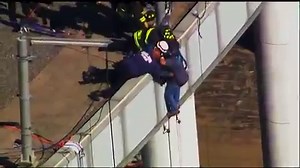 Raw: Window washers rescued from high-rise