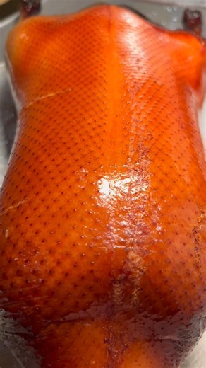 Perfect Peking Duck Slicing (So Satisfying) 🤤 #food #usa #shorts