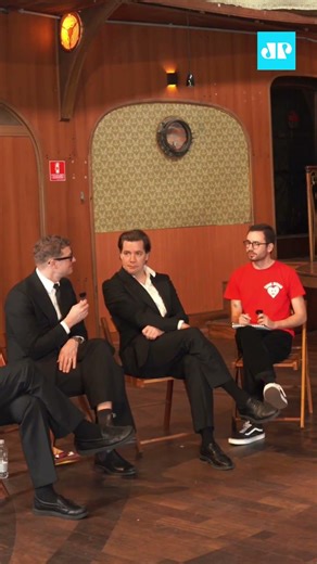 The Hives quer "recrutar fãs" do My Chemical Romance em show no Brasil #shorts