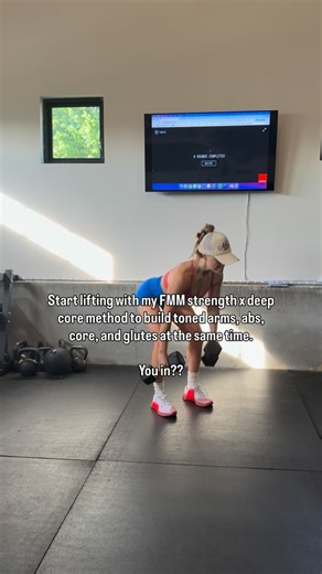 Strength training x deep core work with my Fit Moms Method 🔥 💬Comment FMM and I will DM you a free week of workouts & everything you need to drop 10-15 lbs before the end of the year 💃 ✅ 30 min or less workouts ✅ all workouts can be done from home ✅ weekly meal ideas & nutrition support ✅ 1:1 messaging with me so you’re never lost or confused! Comment FMM and I will DM you a free week of workouts & everything you need to drop 10-15 lbs before the end of the year 💃 #weightlossformoms #postpar