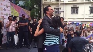 427K views · 494 shares | #OMG how sweet is this video of Akshay Kumar dancing with a fan while promoting his upcoming movie, Rustom with Esha Gupta and Ileana D'Cruz in Kolkata. All you Akshay Kumar fan-girls will turn green with envy :D | Zoom TV | Facebook