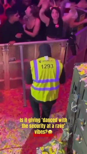 Help Me securty 🚨🚨🚨 #security #dancer #party #memes #housemusic