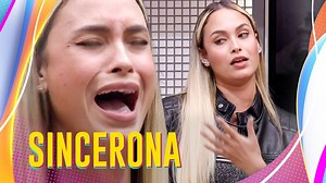 O Jogo da Discórdia nunca foi fácil, né não? Sarah, que não teve papas na língua, deu o que falar em algum deles! Na hora de dar a plaquinha para quem ela achava que não ganharia o jogo, de cara, ela já mandou pro Nego Di e ainda disse que ele não teria a menor chance de ganhar pois iria sair no dia seguinte, já que estava emparedado junto com ela! 😂 Mas a discórdia não parou nesse brother! Sarah ainda lavou roupa suja, ao vivo, com seu então amigo, Rodolffo e apontou quem ela achava ser os mai