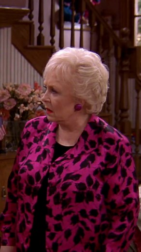 Marie's Sculpture Everybody Loves Raymond | Factopedia