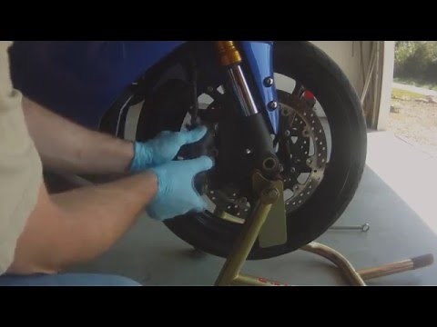 Yamaha R1 Front Wheel Removal and Install