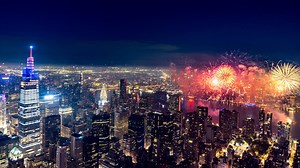 71 reactions · 25 shares | New York City Macy's 4th Of July Fireworks 2022 from SUMMIT One Vanderbilt. Macy's 4th Of July Fireworks 2022 for Top Of SUMMIT One Vanderbilt - LIVE https://youtu.be/n01r_yu4xpU | The NYC Walking Show | Facebook