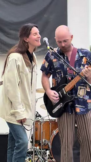 Lana Del Rey Joins Local Band for West Coast Performance
