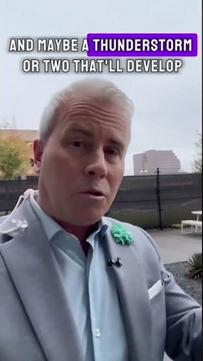 Happy Wednesday! Clouds and showers expected throughout Houston today