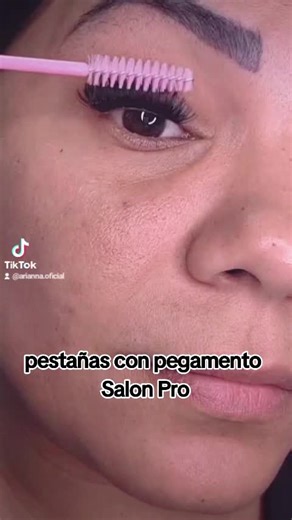 Tutorial de Pestañas con Pegamento Paso a Paso