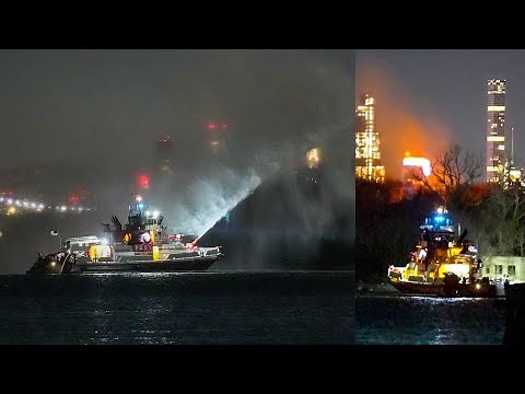 **RARE** FDNY Fireboats BATTLE Major Building FIRE on Uninhabited North Brother Island [BX Box 8871]