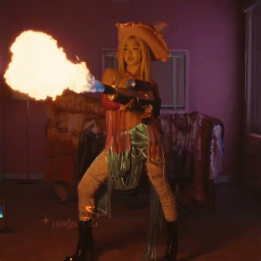 I LOVE IT QUEENSS #katseye #pinkyup #nobatidao #batidao