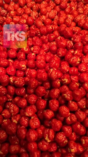 How we make mini apples for our sensory bin! Click here to see our apple sensory bins: https://thekindergartensmorgasboard.com/2025/09/apples-week-apple-unit.html | Kindergarten Smorgasboard