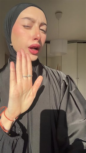 Vidéos de Rihab’ (@riihhabb) avec son original - Rihab’