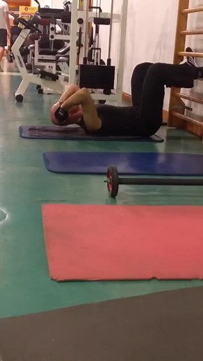 2.6K views | Gotta make sure you work that pelvic thrust people! #reaction #OMG #funny | Colleen F Show | Facebook