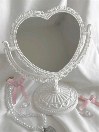 Understanding Bookish Romance: The Essentials