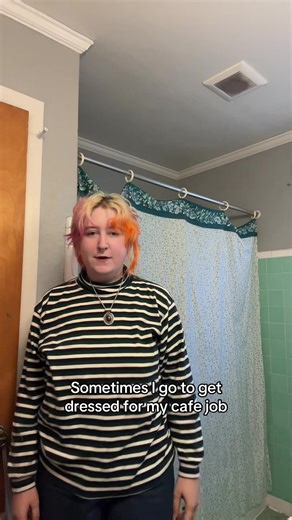 Heidel (@happylilmess)’s videos with Spooky, quiet, scary atmosphere piano songs - Skittlegirl Sound