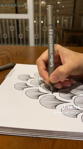 Creative Doodling Techniques and Line Art Tutorial