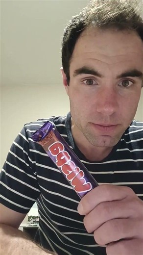 Food ASMR (Wispa) ASMR Mouth Sounds #asmrfood #asmreating #asmrmouthsounds #asmrchewingsounds