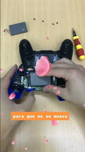 HOW TO CHANGE THE BATTERY OF YOUR PS4 JOYSTICK 🎮🎮🎮🎮🎮🎮🎮🎮🎮🎮🎮🎮🎮🎮🎮🔋🔋🔋🔋🔋🔋🔋🔋🔋🔋