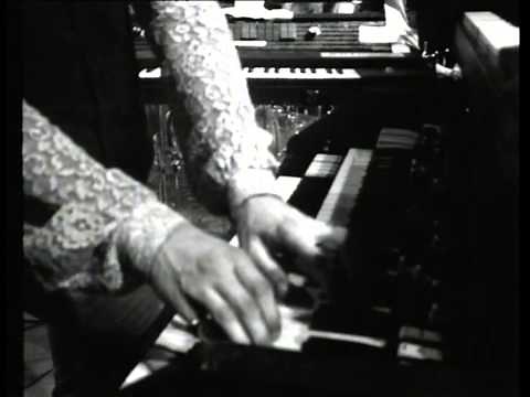 Iron Butterfly - 1971-04-16 - In-a-Gadda-Da-Vida