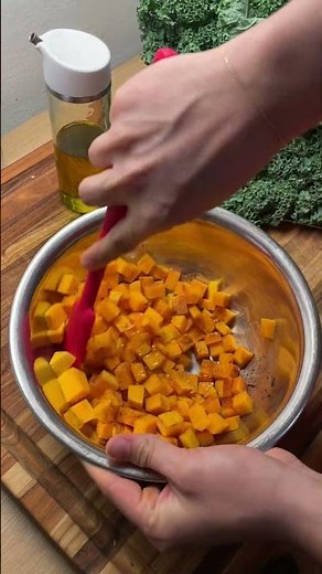 kale butternut squash salad w goat cheese #saladrecipe #healthylifestyle #dinnerideas #veggies