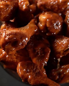 Sauced, tossed and made to order. | Cicis Pizza